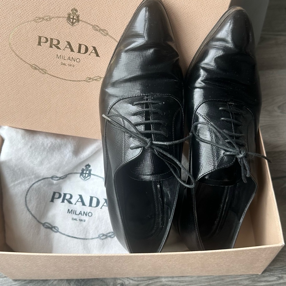 Vintage Prada Women’s dress shoes
